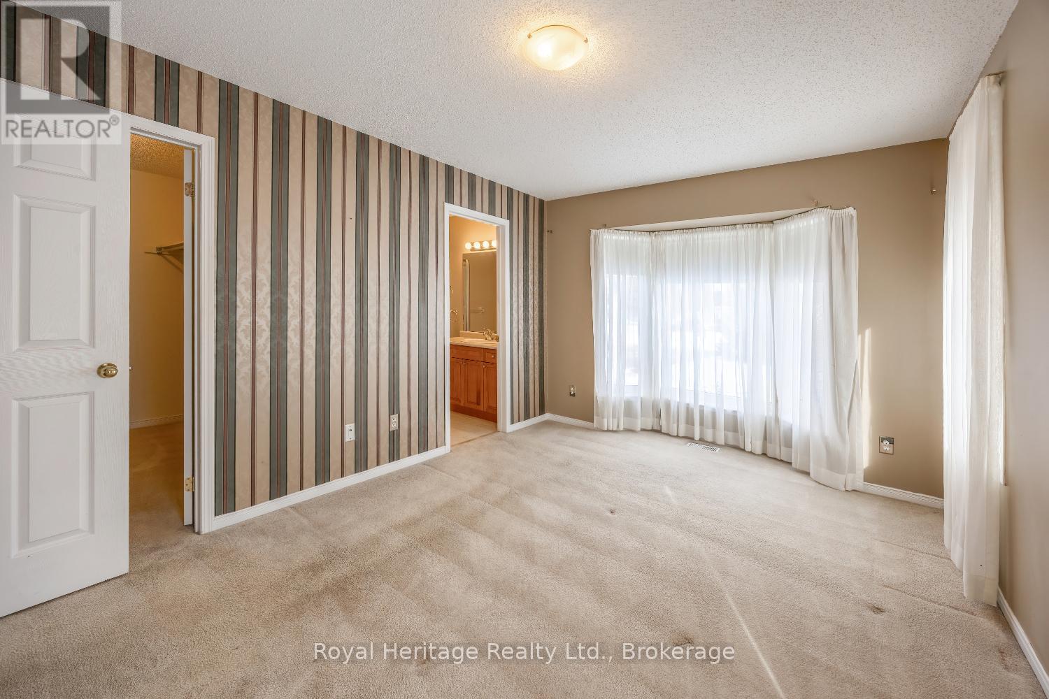 118 Bluffs Road, Clarington (Newcastle), Ontario  L1B 1A8 - Photo 17 - E13744026