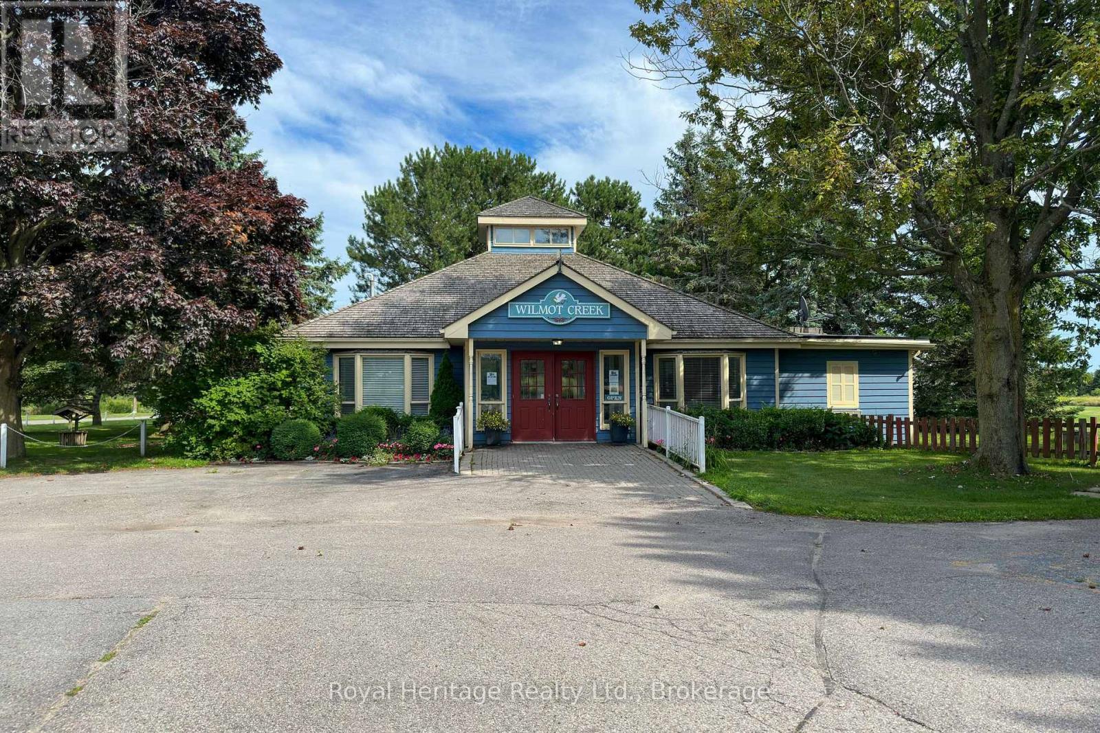 118 Bluffs Road, Clarington (Newcastle), Ontario  L1B 1A8 - Photo 34 - E13744026