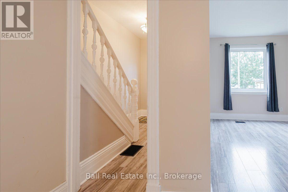 47 Park Street S, Peterborough (Town Ward 3), Ontario  K9J 3R6 - Photo 5 - X13744098