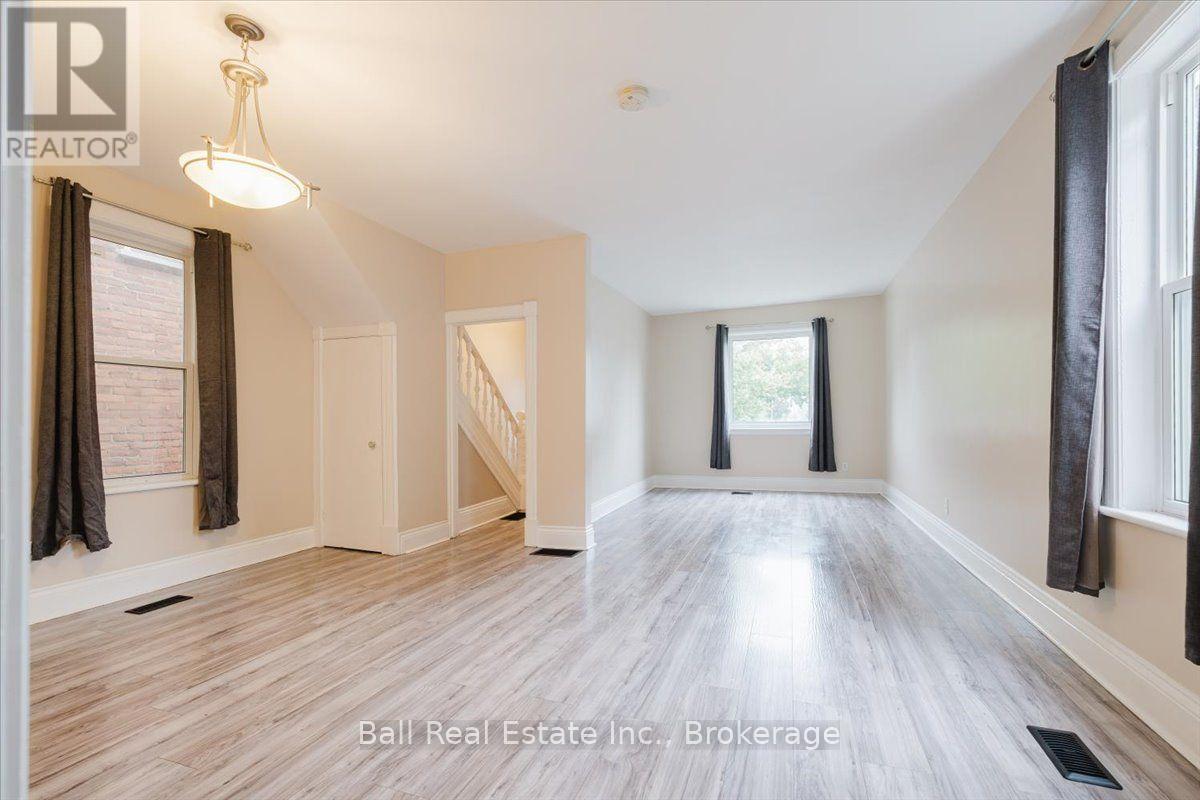 47 Park Street S, Peterborough (Town Ward 3), Ontario  K9J 3R6 - Photo 6 - X13744098