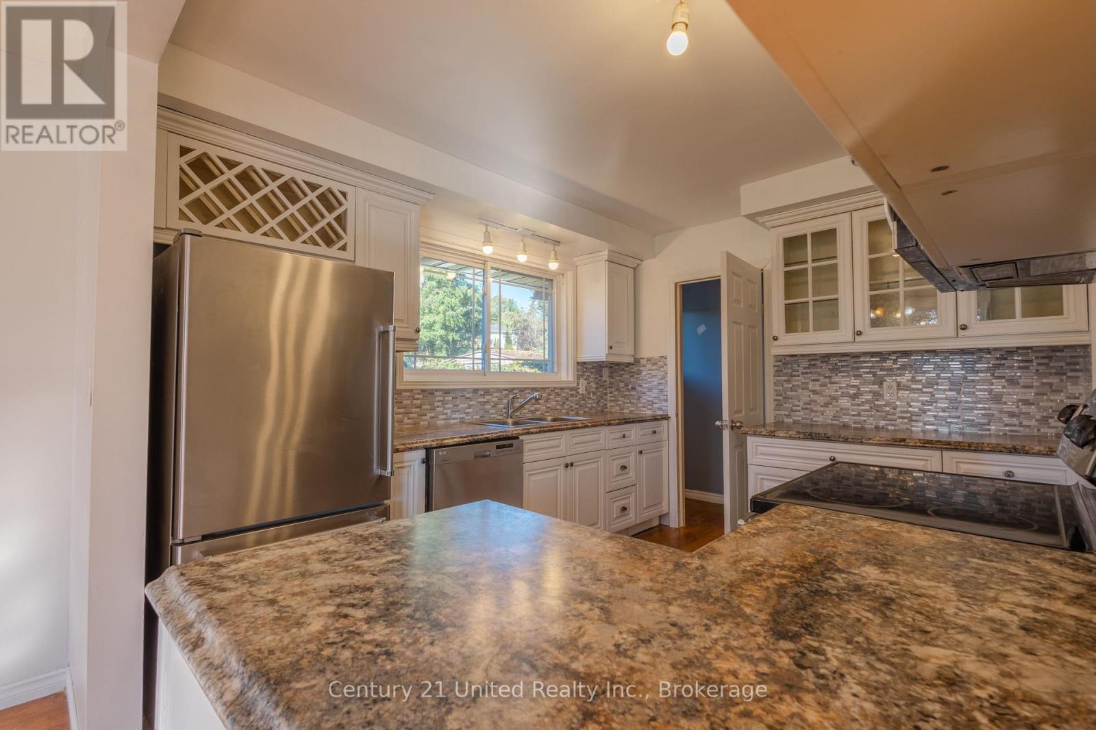 255 Woodward Avenue, Selwyn, Ontario  K9L 1K1 - Photo 5 - X13746720