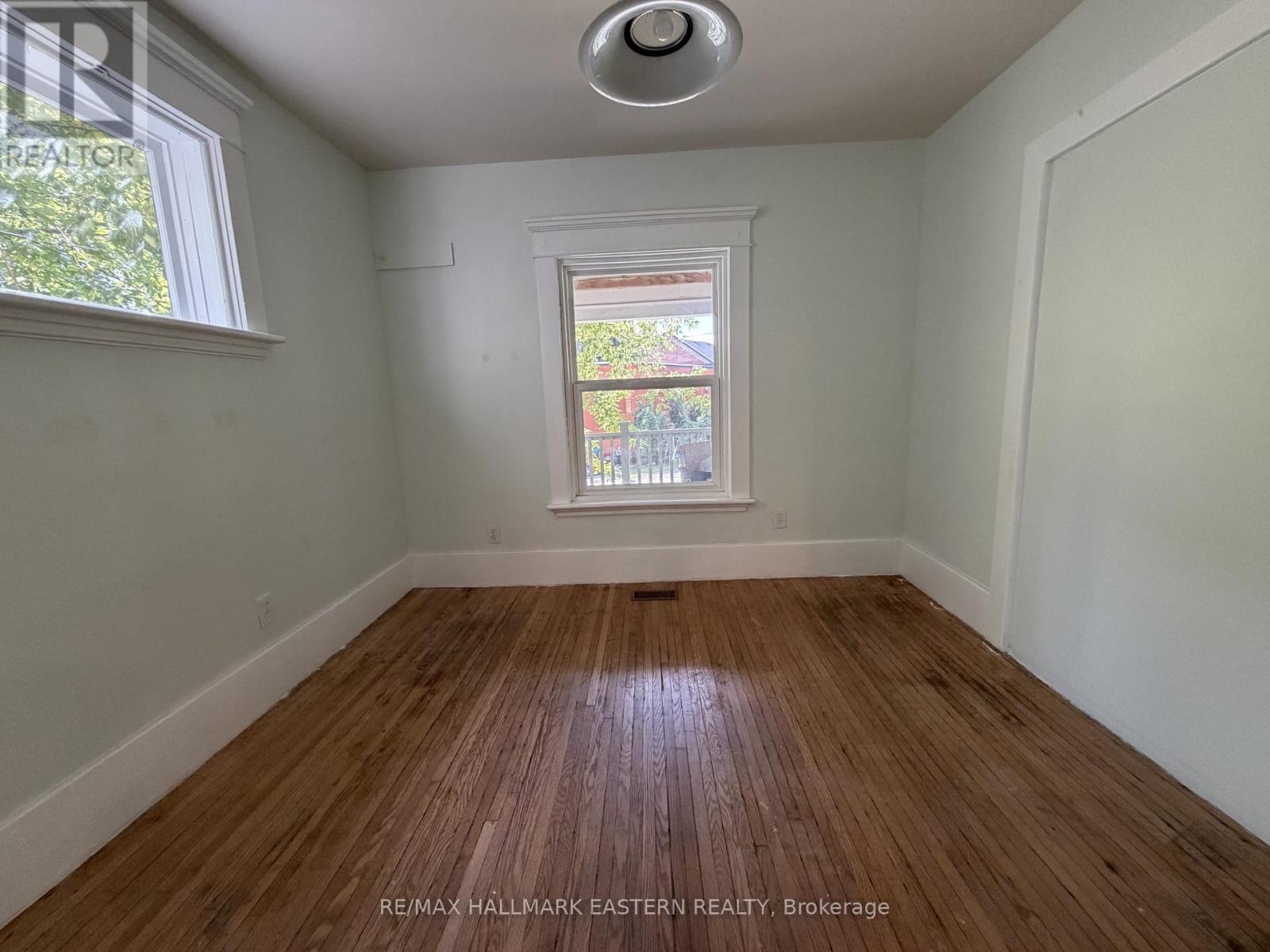 242 Dublin Street, Peterborough (Town Ward 3), Ontario  K9H 3B8 - Photo 19 - X13747346