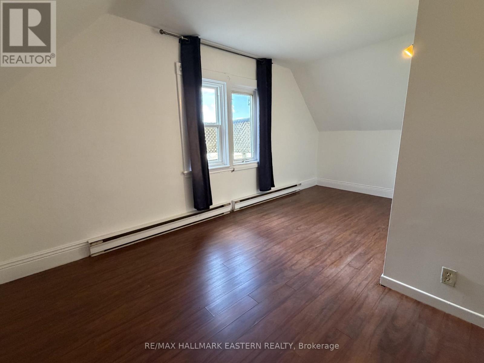 194 London Street, Peterborough (Town Ward 3), Ontario  K9H 2Y9 - Photo 11 - X13747348