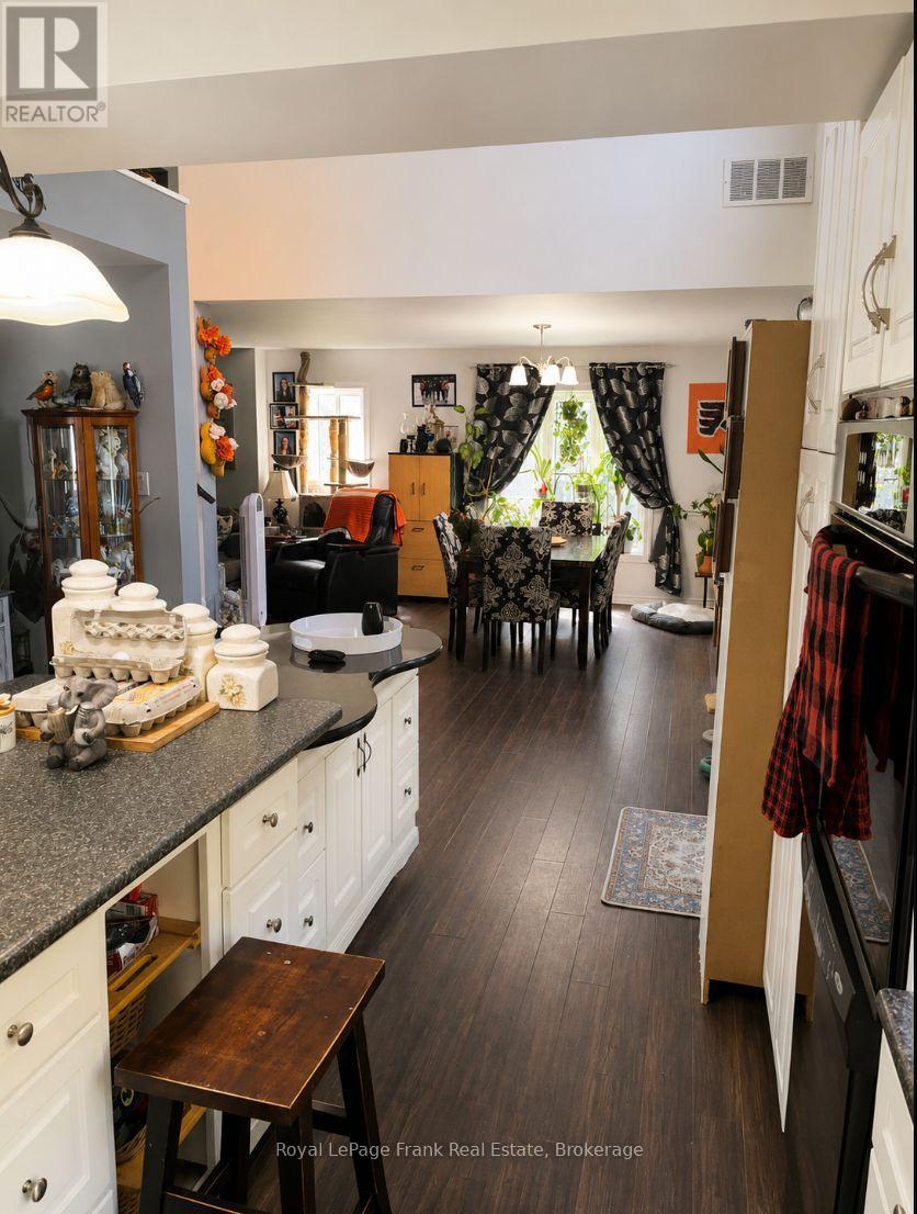 1630 Musclow Greenview Road, Hastings Highlands (Monteagle Ward), Ontario  K0L 1C0 - Photo 6 - X13747546