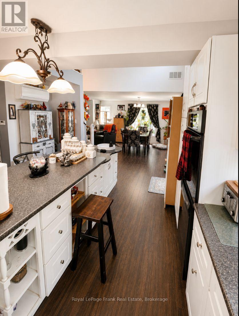1630 Musclow Greenview Road, Hastings Highlands (Monteagle Ward), Ontario  K0L 1C0 - Photo 8 - X13747546