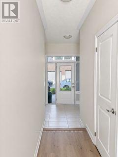 87 Watts Mews, Kawartha Lakes (Lindsay), Ontario  K9V 0T4 - Photo 3 - X13747830