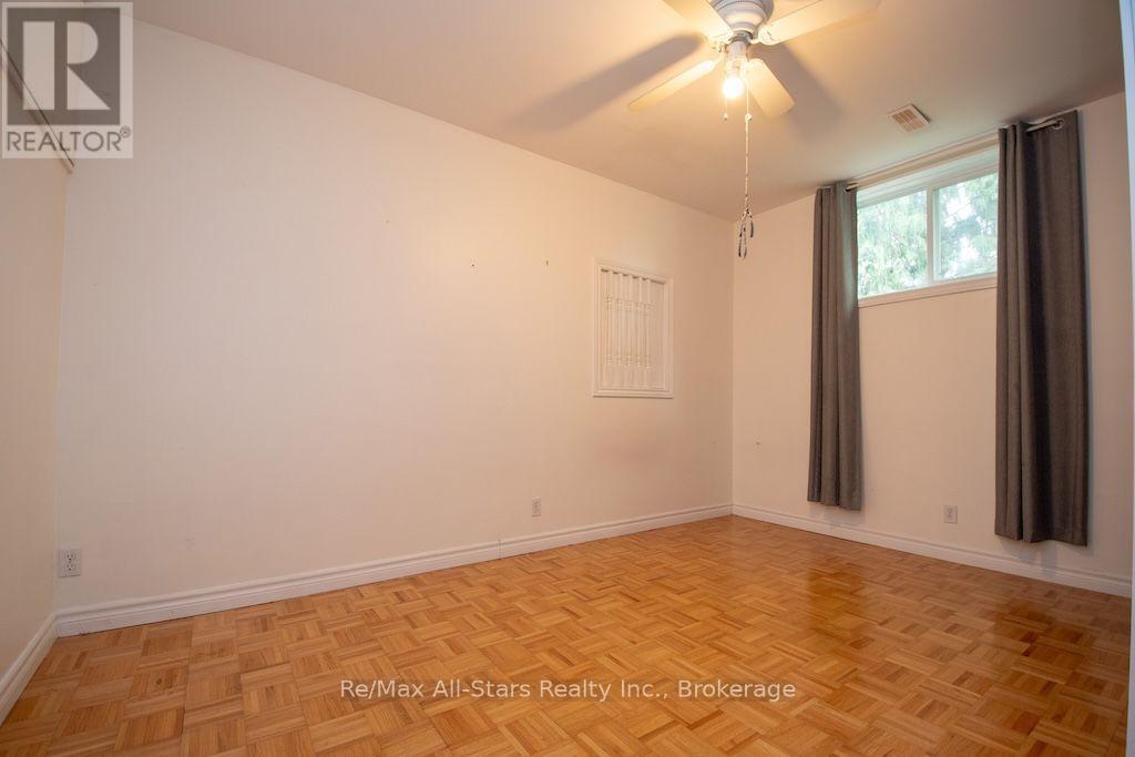 43 Mcgibbon Boulevard, Kawartha Lakes (Lindsay), Ontario  K9V 6G4 - Photo 26 - X13748710