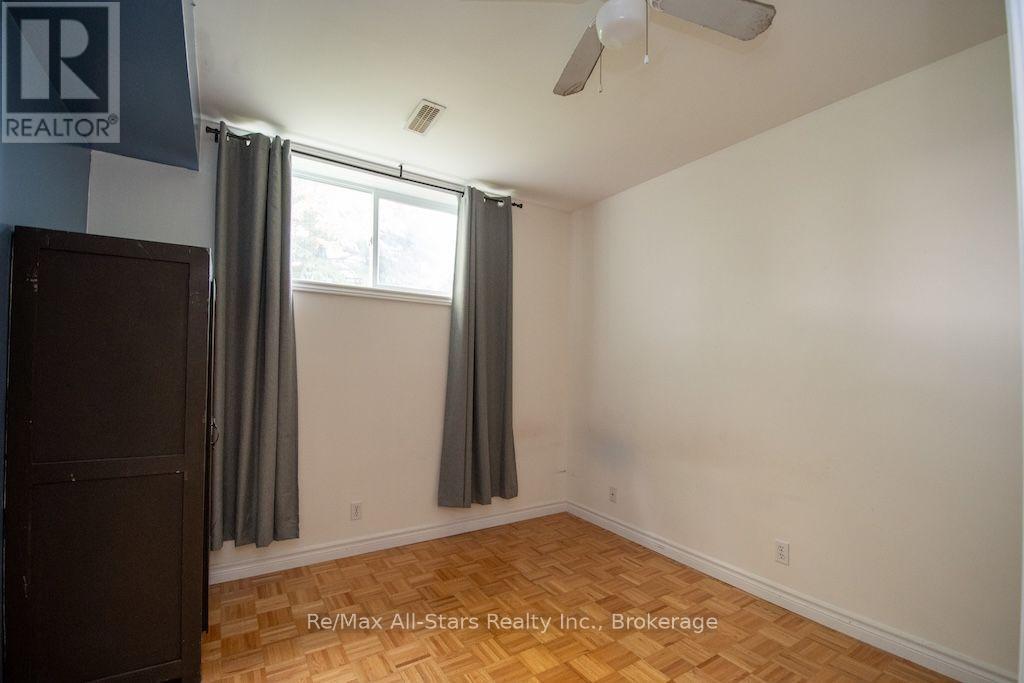 43 Mcgibbon Boulevard, Kawartha Lakes (Lindsay), Ontario  K9V 6G4 - Photo 28 - X13748710