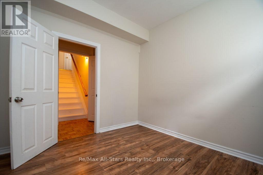 43 Mcgibbon Boulevard, Kawartha Lakes (Lindsay), Ontario  K9V 6G4 - Photo 32 - X13748710