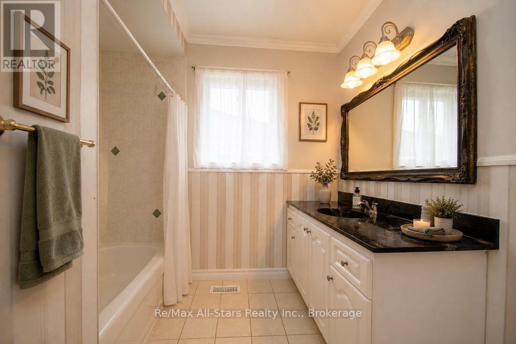 43 Mcgibbon Boulevard, Kawartha Lakes (Lindsay), Ontario  K9V 6G4 - Photo 34 - X13748710