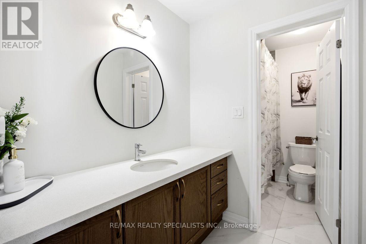 27 Salmon Crescent, Clarington (Newcastle), Ontario  L1B 1L9 - Photo 30 - E13749026
