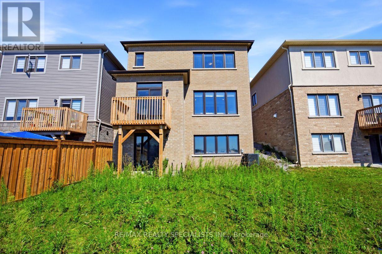 27 Salmon Crescent, Clarington (Newcastle), Ontario  L1B 1L9 - Photo 33 - E13749026