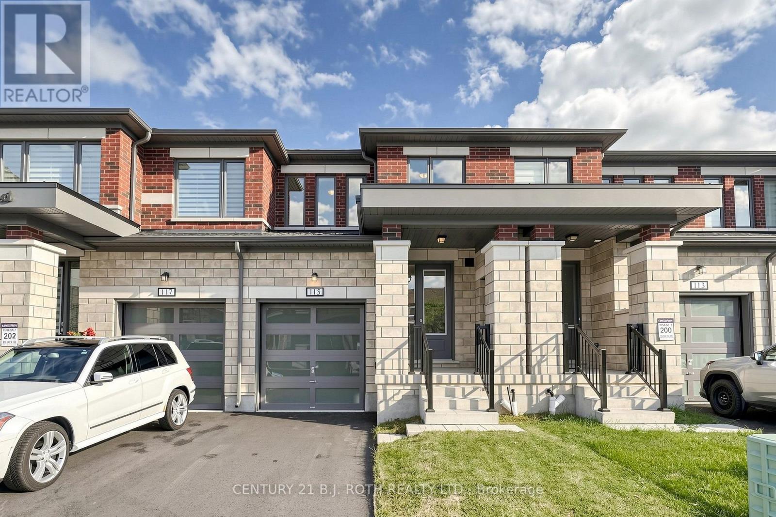 115 Corley Street E, Kawartha Lakes (Lindsay), Ontario  K9V 0R4 - Photo 2 - X13750036
