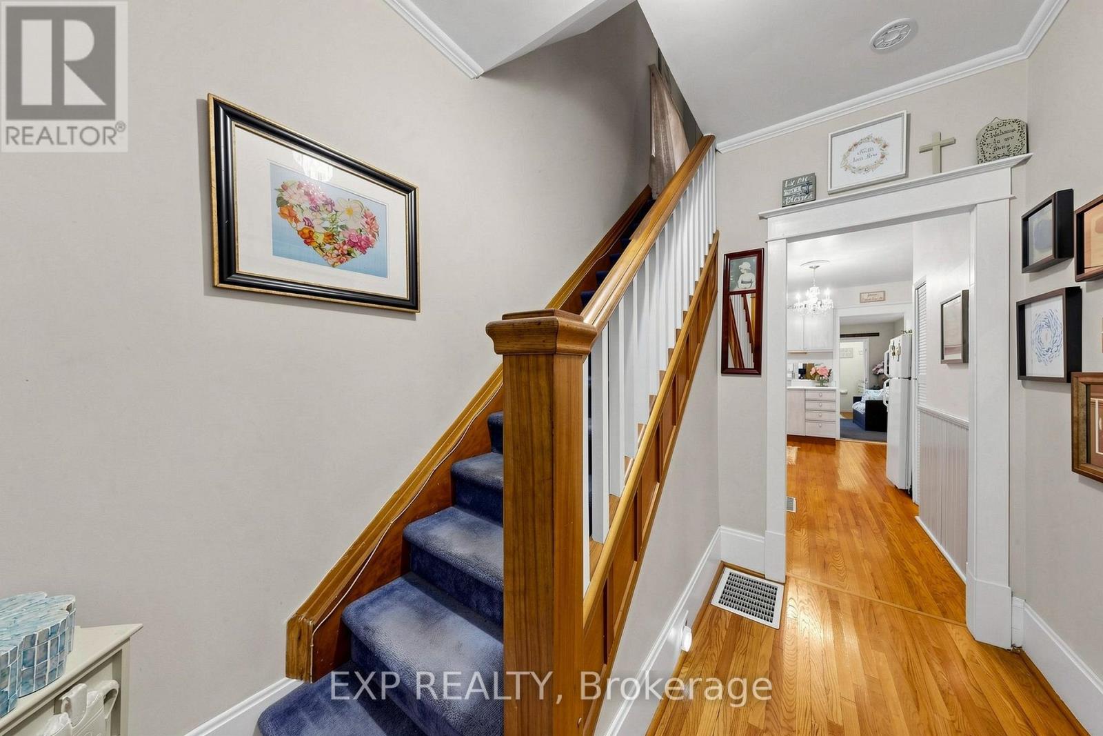28 Simcoe Street, Kawartha Lakes (Lindsay), Ontario  K9V 2G4 - Photo 12 - X13751218