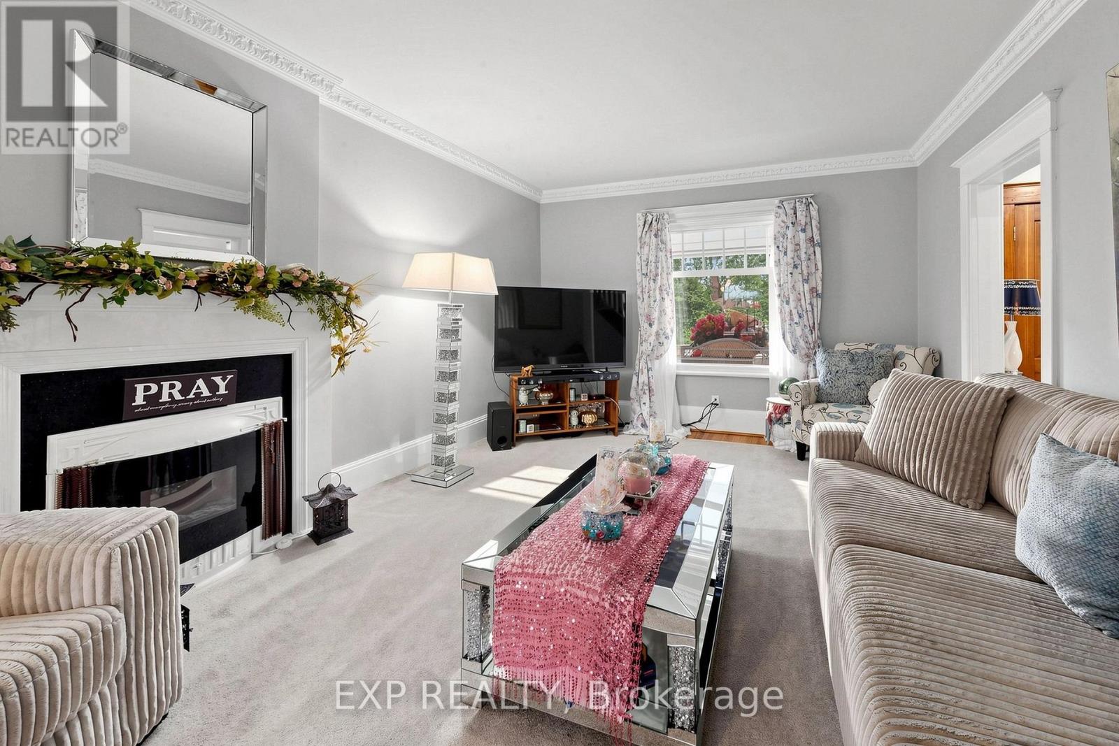 28 Simcoe Street, Kawartha Lakes (Lindsay), Ontario  K9V 2G4 - Photo 4 - X13751218