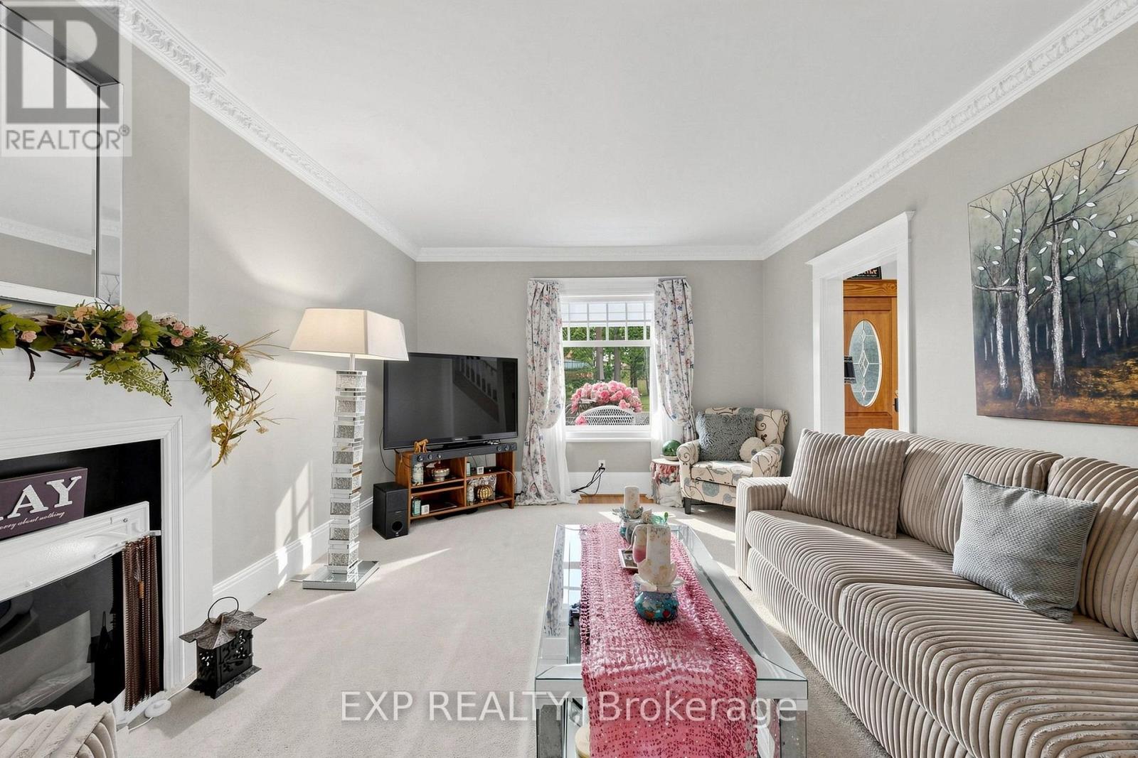 28 Simcoe Street, Kawartha Lakes (Lindsay), Ontario  K9V 2G4 - Photo 5 - X13751218