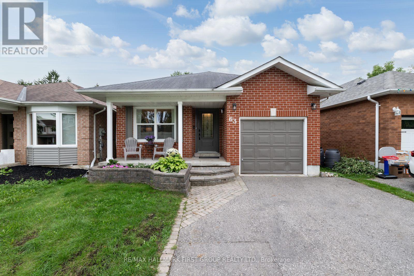 63 Hart Boulevard, Clarington (Newcastle), Ontario  L1B 1E4 - Photo 4 - E13751666