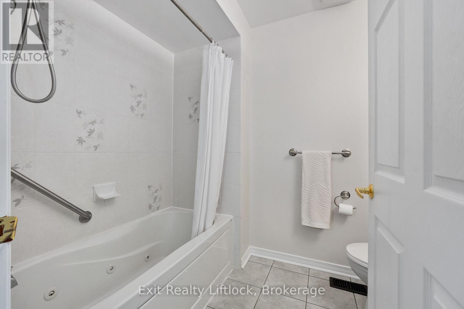 629 Tully Crescent, Peterborough (Monaghan Ward 2), Ontario  K9K 0B1 - Photo 25 - X13751858