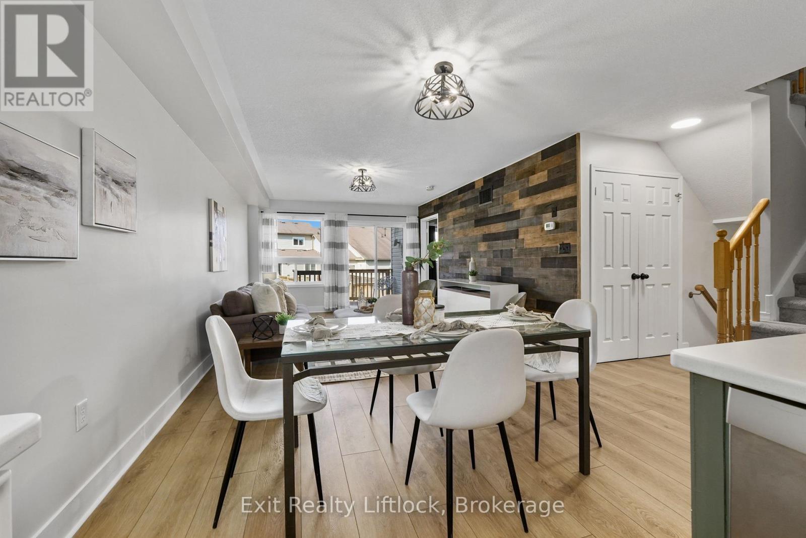 629 Tully Crescent, Peterborough (Monaghan Ward 2), Ontario  K9K 0B1 - Photo 8 - X13751858