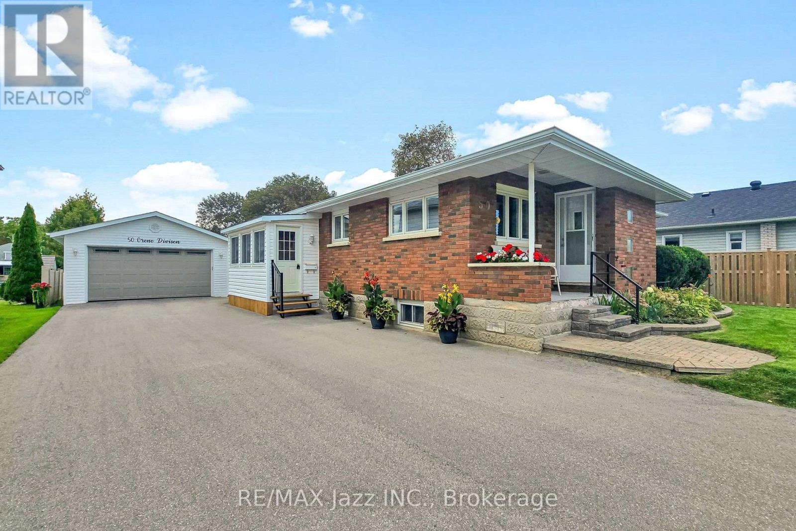 50 Orono Division Street, Clarington (Orono), Ontario  L0A 1J0 - Photo 2 - E13752508