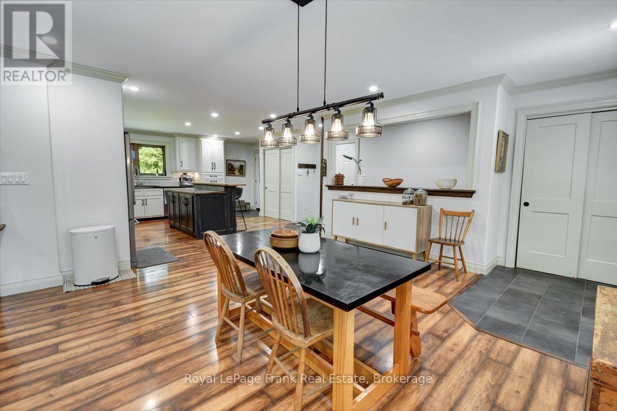 2166 6th Line Dummer Road N, Douro-Dummer, Ontario  K0L 2H0 - Photo 12 - X13752818
