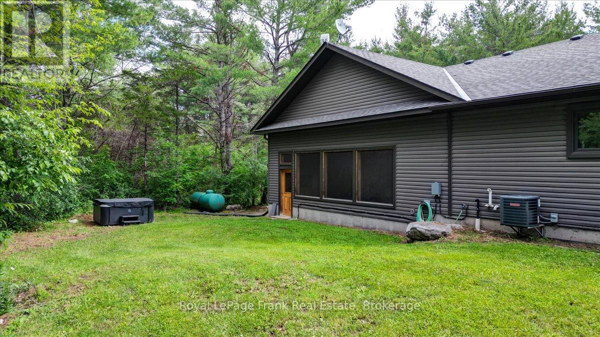 2166 6th Line Dummer Road N, Douro-Dummer, Ontario  K0L 2H0 - Photo 46 - X13752818