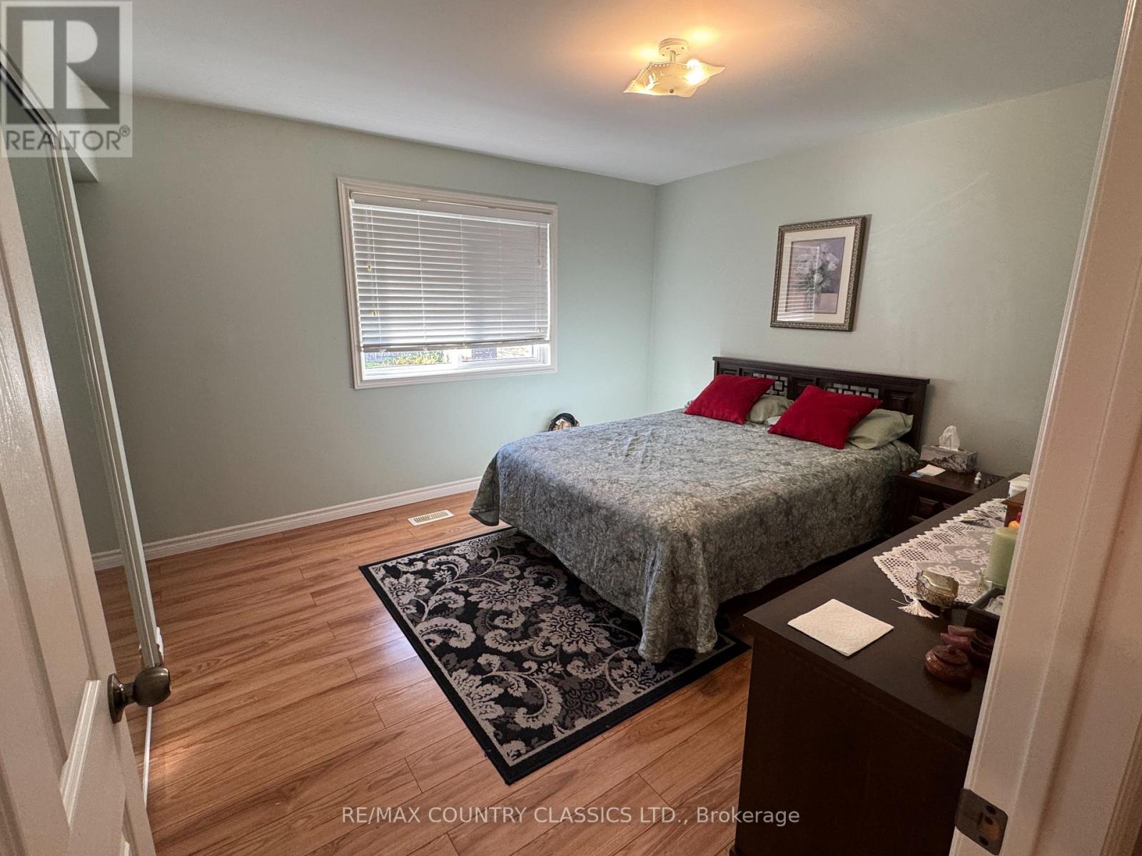 89 Sprucedale Street, Highlands East (Bicroft Ward), Ontario  K0L 1M0 - Photo 17 - X13752874