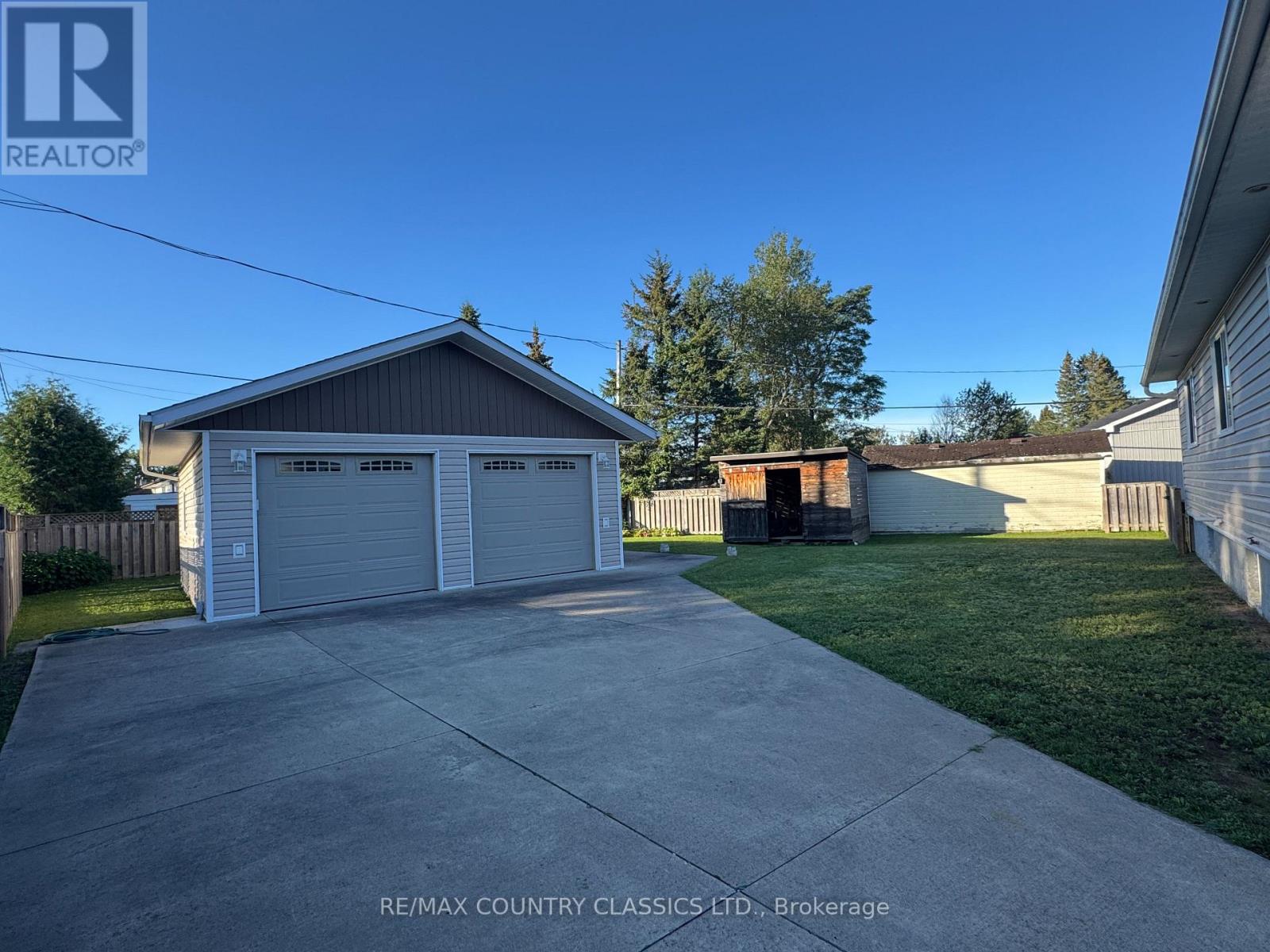 89 Sprucedale Street, Highlands East (Bicroft Ward), Ontario  K0L 1M0 - Photo 3 - X13752874