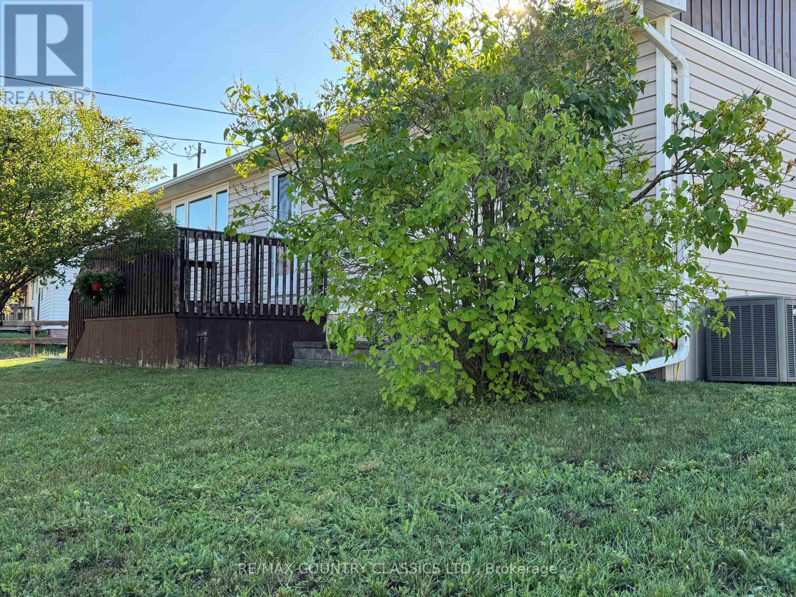 89 Sprucedale Street, Highlands East (Bicroft Ward), Ontario  K0L 1M0 - Photo 38 - X13752874