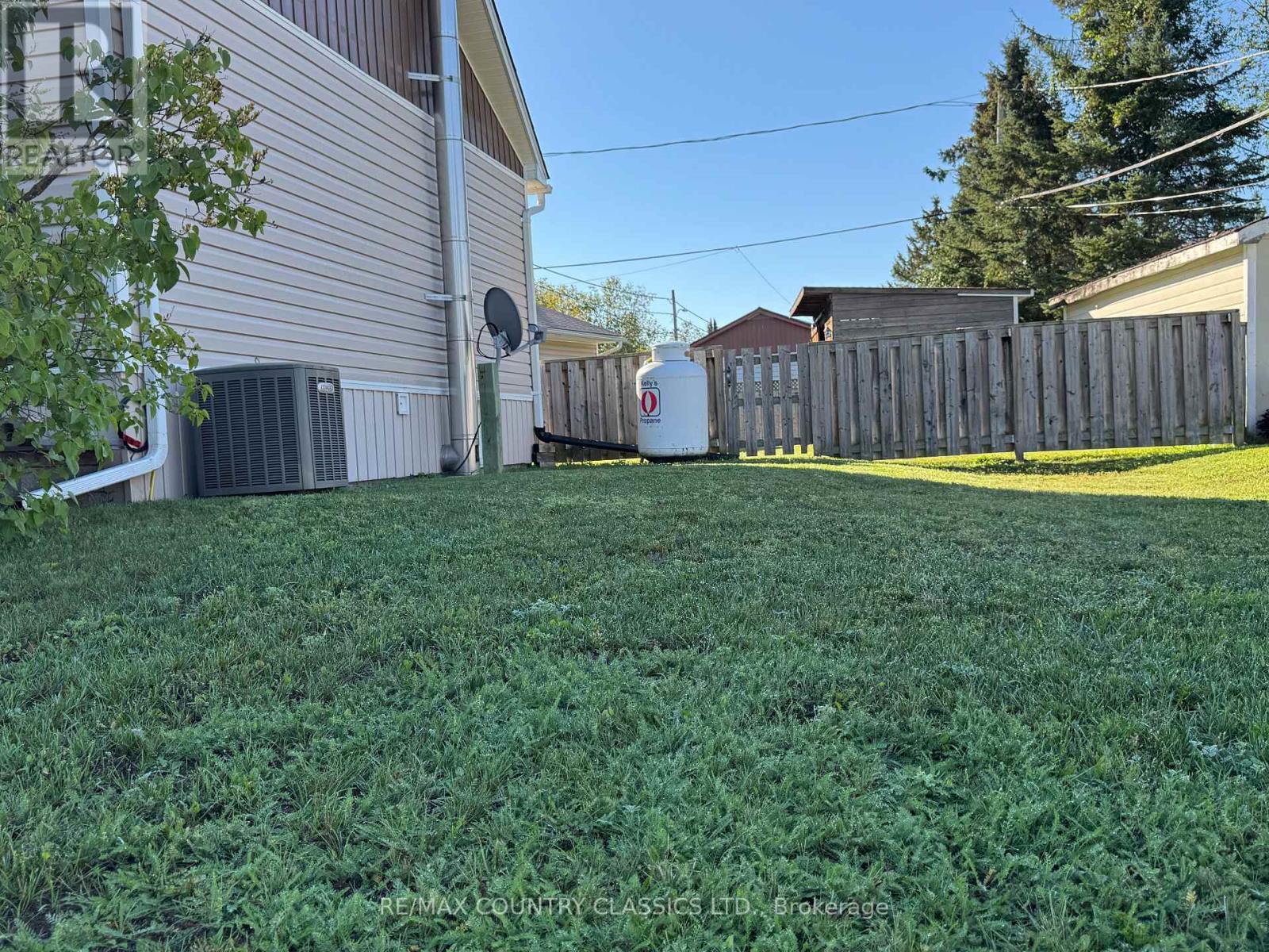 89 Sprucedale Street, Highlands East (Bicroft Ward), Ontario  K0L 1M0 - Photo 39 - X13752874
