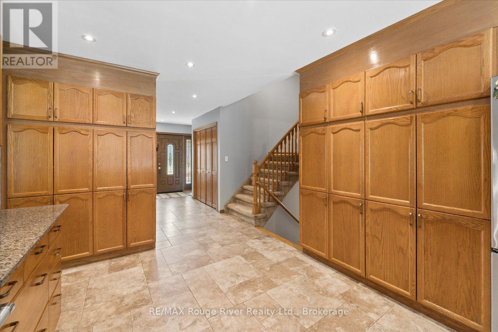 35 Royal Estate Drive, Kawartha Lakes (Pontypool), Ontario  L0A 1K0 - Photo 15 - X13755008