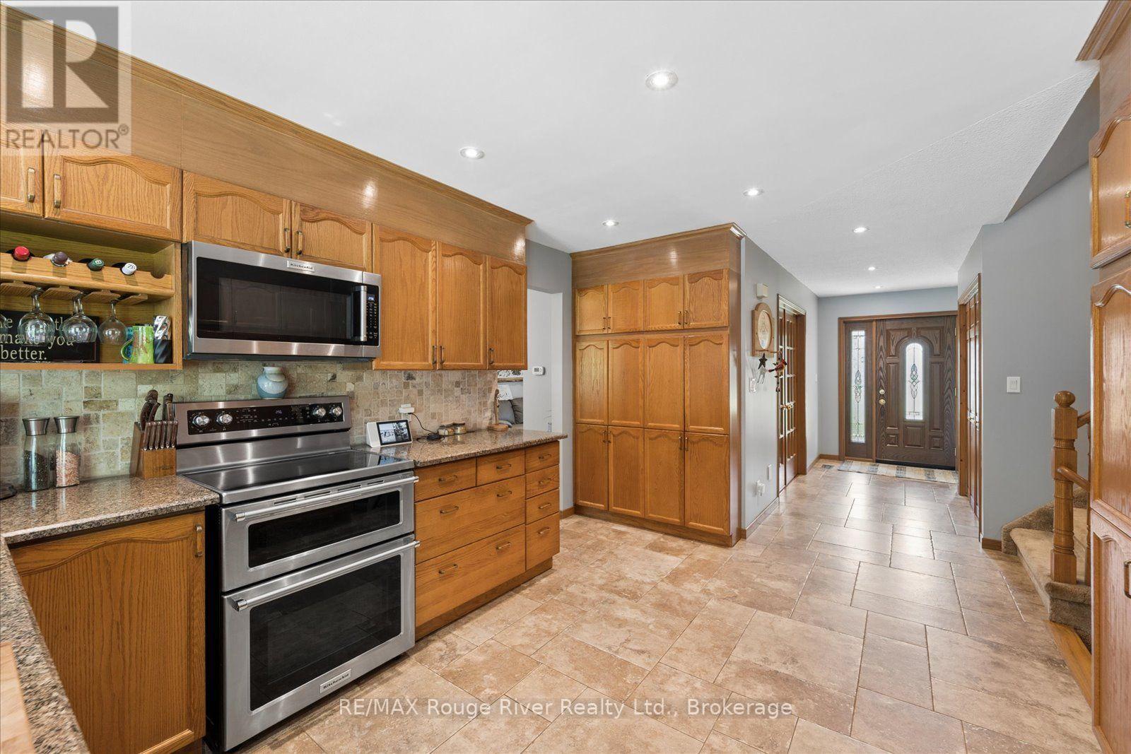 35 Royal Estate Drive, Kawartha Lakes (Pontypool), Ontario  L0A 1K0 - Photo 17 - X13755008