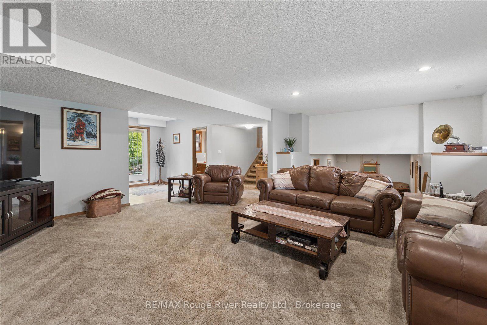 35 Royal Estate Drive, Kawartha Lakes (Pontypool), Ontario  L0A 1K0 - Photo 29 - X13755008