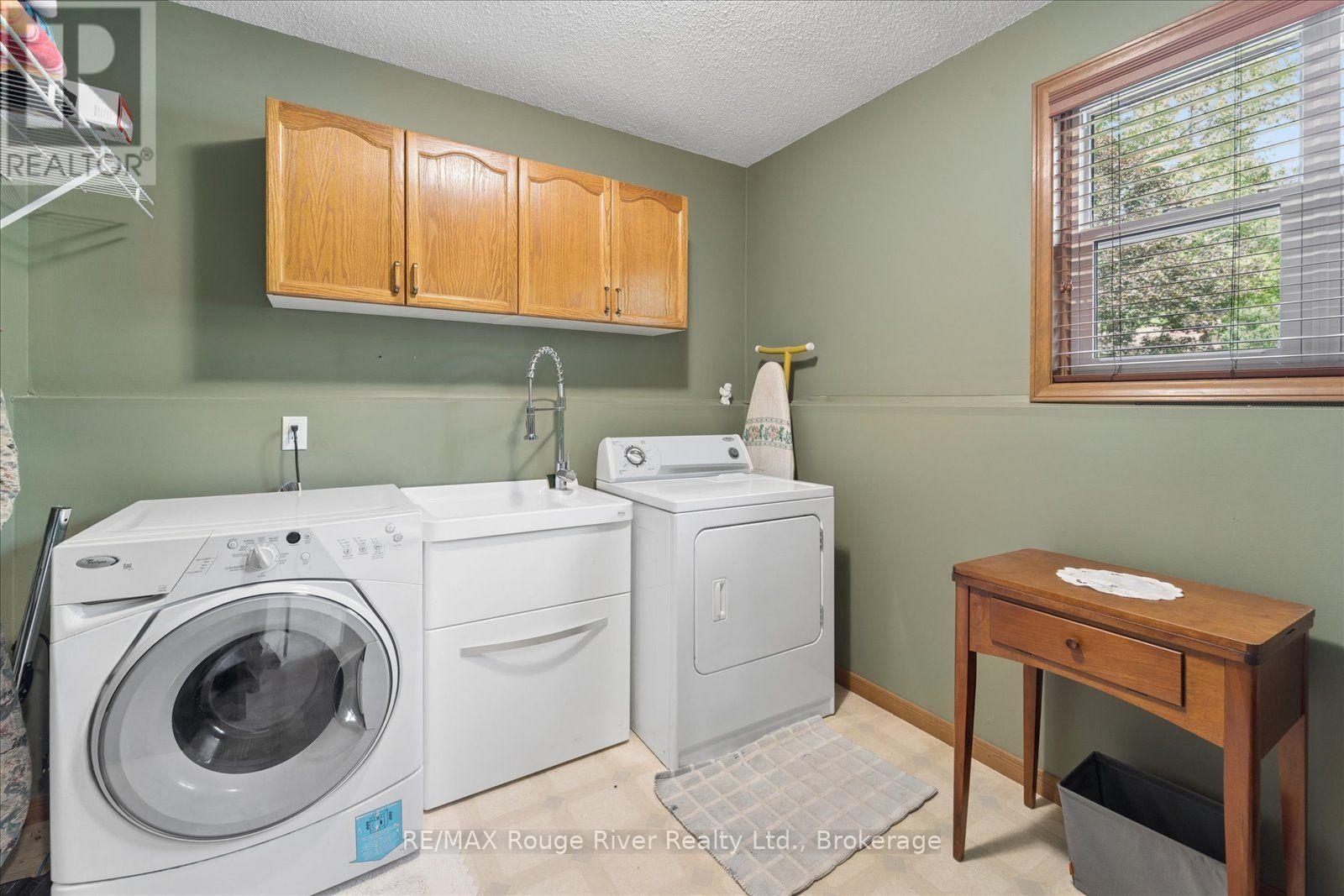 35 Royal Estate Drive, Kawartha Lakes (Pontypool), Ontario  L0A 1K0 - Photo 34 - X13755008