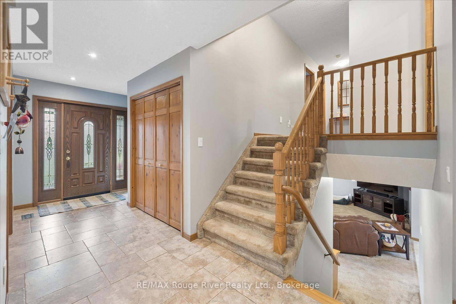 35 Royal Estate Drive, Kawartha Lakes (Pontypool), Ontario  L0A 1K0 - Photo 8 - X13755008
