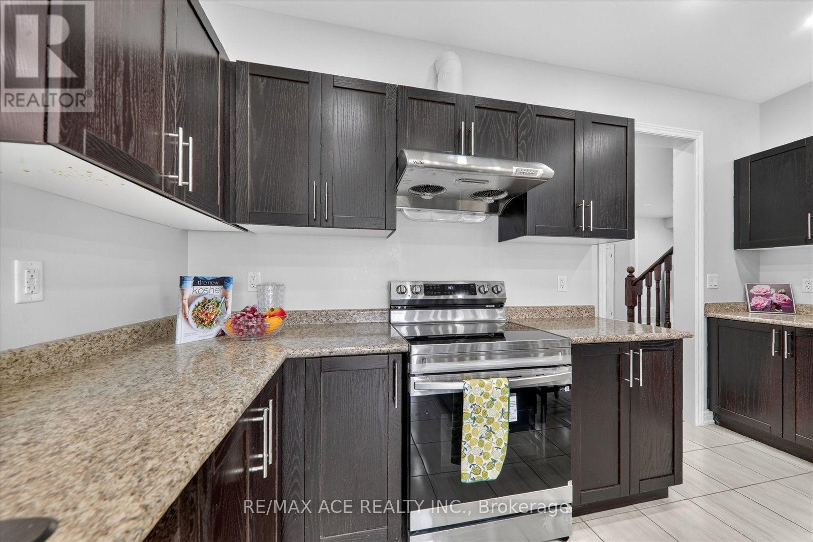 10 Gusul Avenue, Clarington (Newcastle), Ontario  L1B 0K7 - Photo 17 - E13754782
