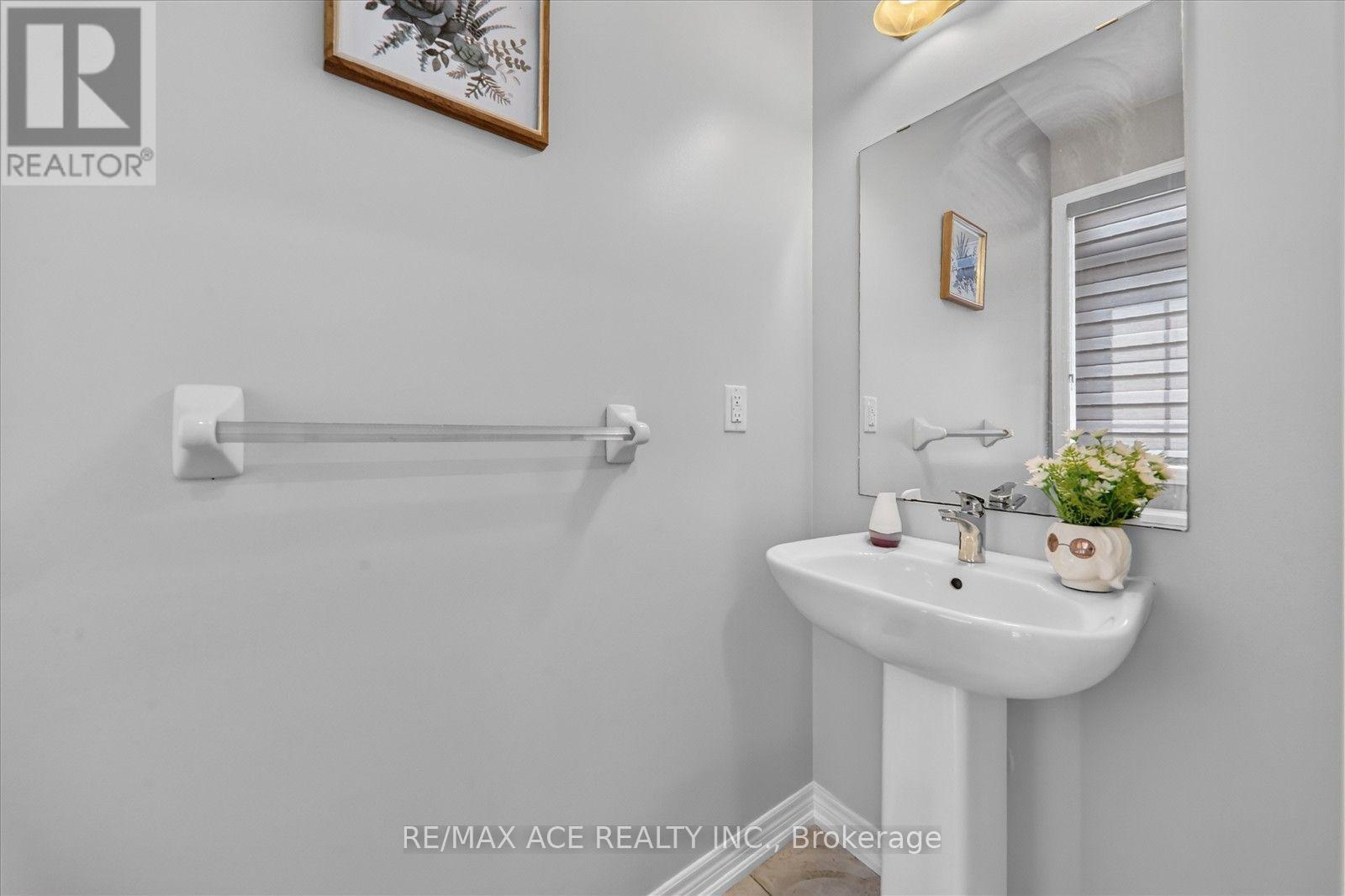 10 Gusul Avenue, Clarington (Newcastle), Ontario  L1B 0K7 - Photo 7 - E13754782