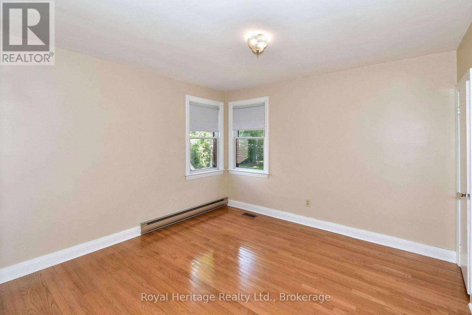476 King George Street, Peterborough (Otonabee Ward 1), Ontario  K9J 1S1 - Photo 9 - X13755124