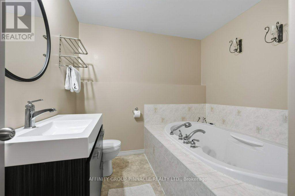 838 Traceys Hill Road, Kawartha Lakes (Emily), Ontario  K0L 2W0 - Photo 22 - X13755326