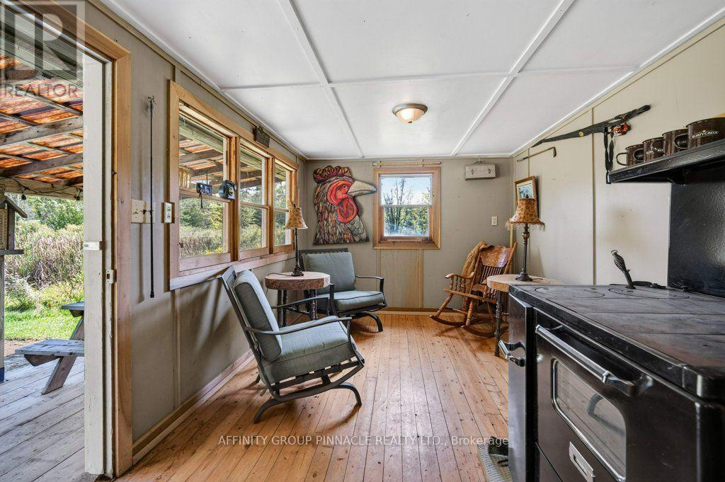 838 Traceys Hill Road, Kawartha Lakes (Emily), Ontario  K0L 2W0 - Photo 30 - X13755326