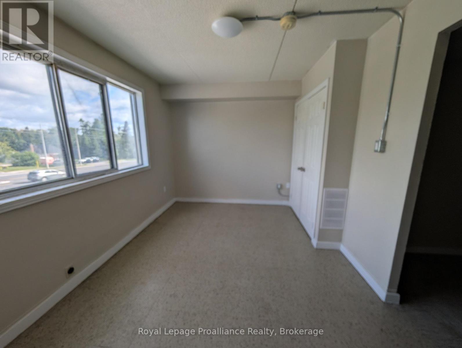 17 - 1837 Lansdowne Street W, Peterborough (Otonabee Ward 1), Ontario  K9K 1R4 - Photo 6 - X13755490