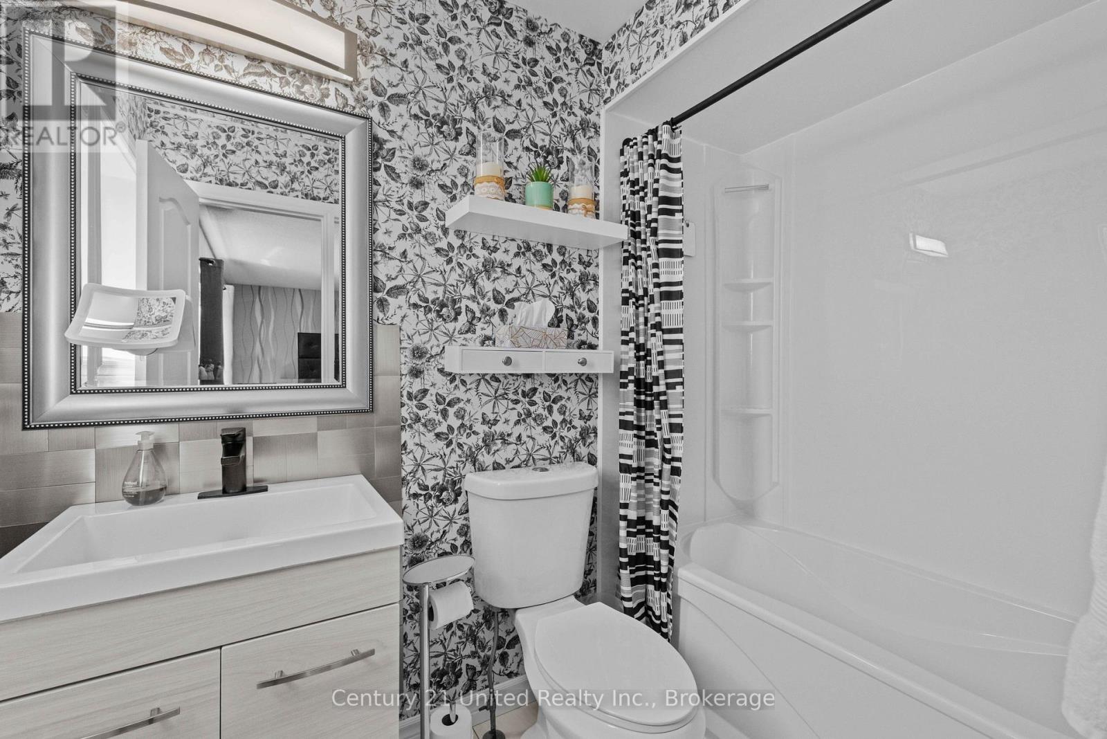 49 Waterview Lane, Clarington (Newcastle), Ontario  L1B 1P5 - Photo 15 - E13756004