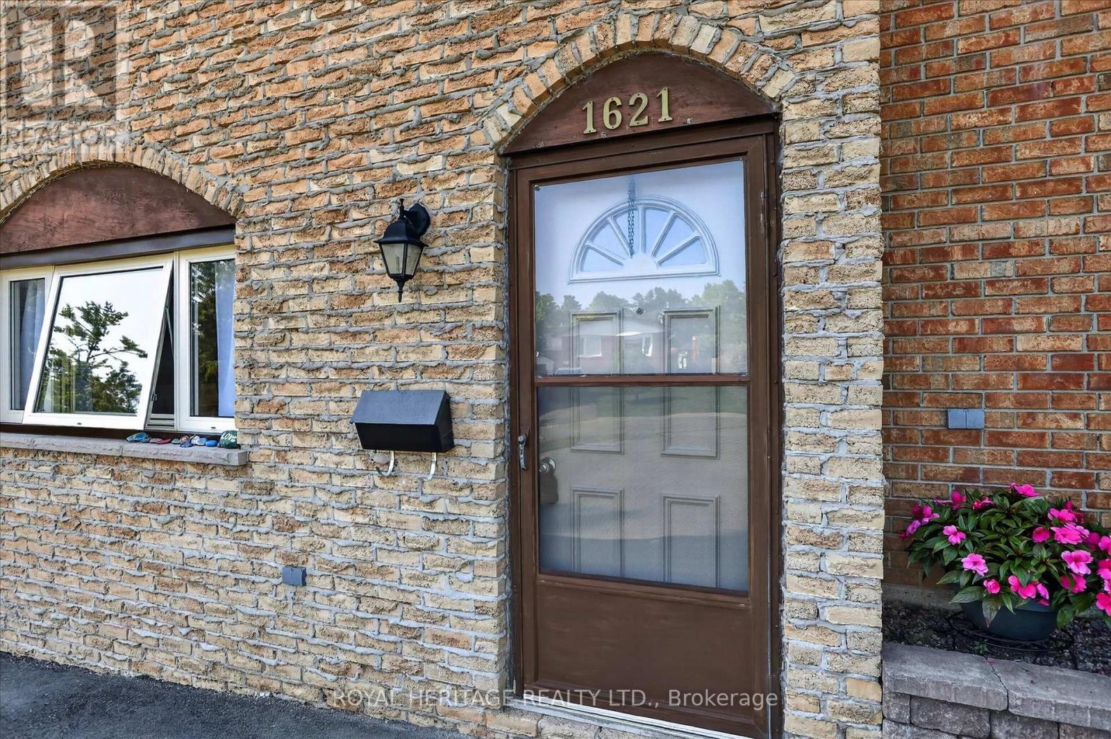 1621 Applewood Crescent, Peterborough (Monaghan Ward 2), Ontario  K9K 1N3 - Photo 5 - X13755870