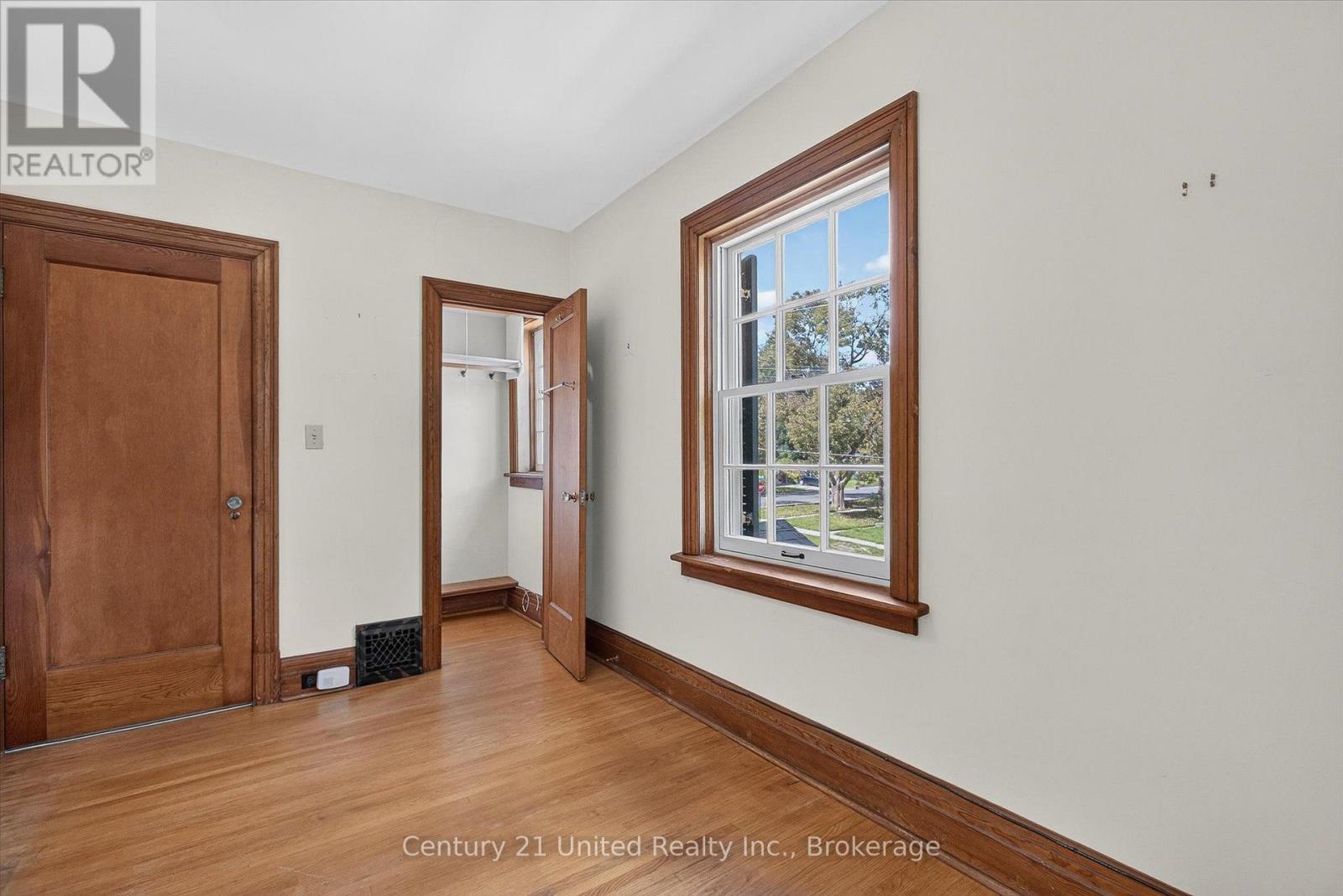 627 Gilmour Street, Peterborough (Town Ward 3), Ontario  K9J 4T9 - Photo 25 - X13756664