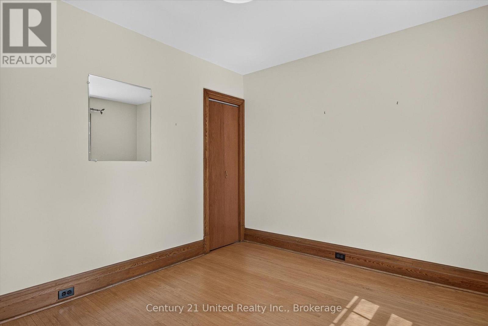 627 Gilmour Street, Peterborough (Town Ward 3), Ontario  K9J 4T9 - Photo 30 - X13756664