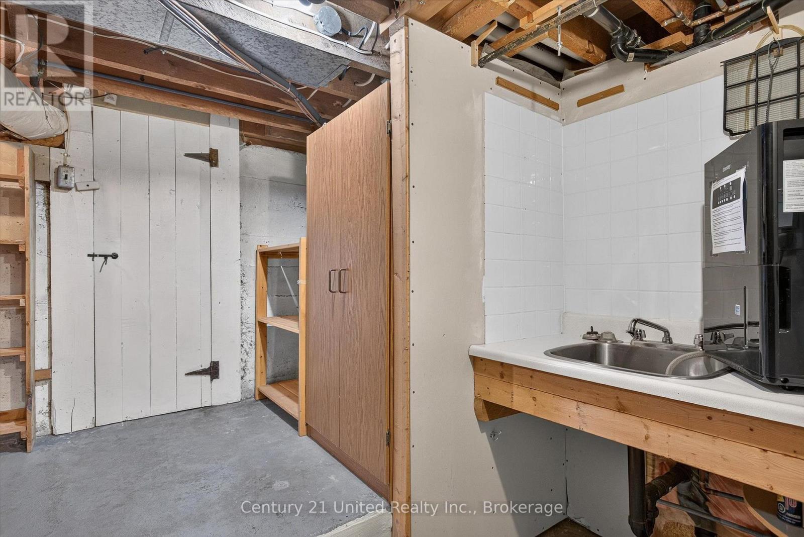 627 Gilmour Street, Peterborough (Town Ward 3), Ontario  K9J 4T9 - Photo 44 - X13756664
