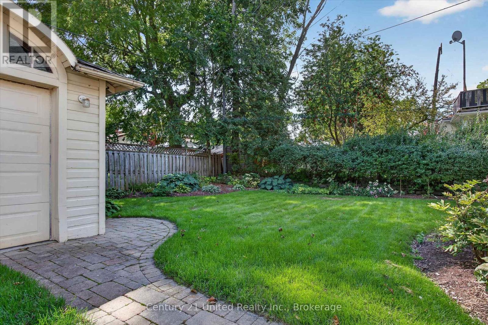 627 Gilmour Street, Peterborough (Town Ward 3), Ontario  K9J 4T9 - Photo 47 - X13756664