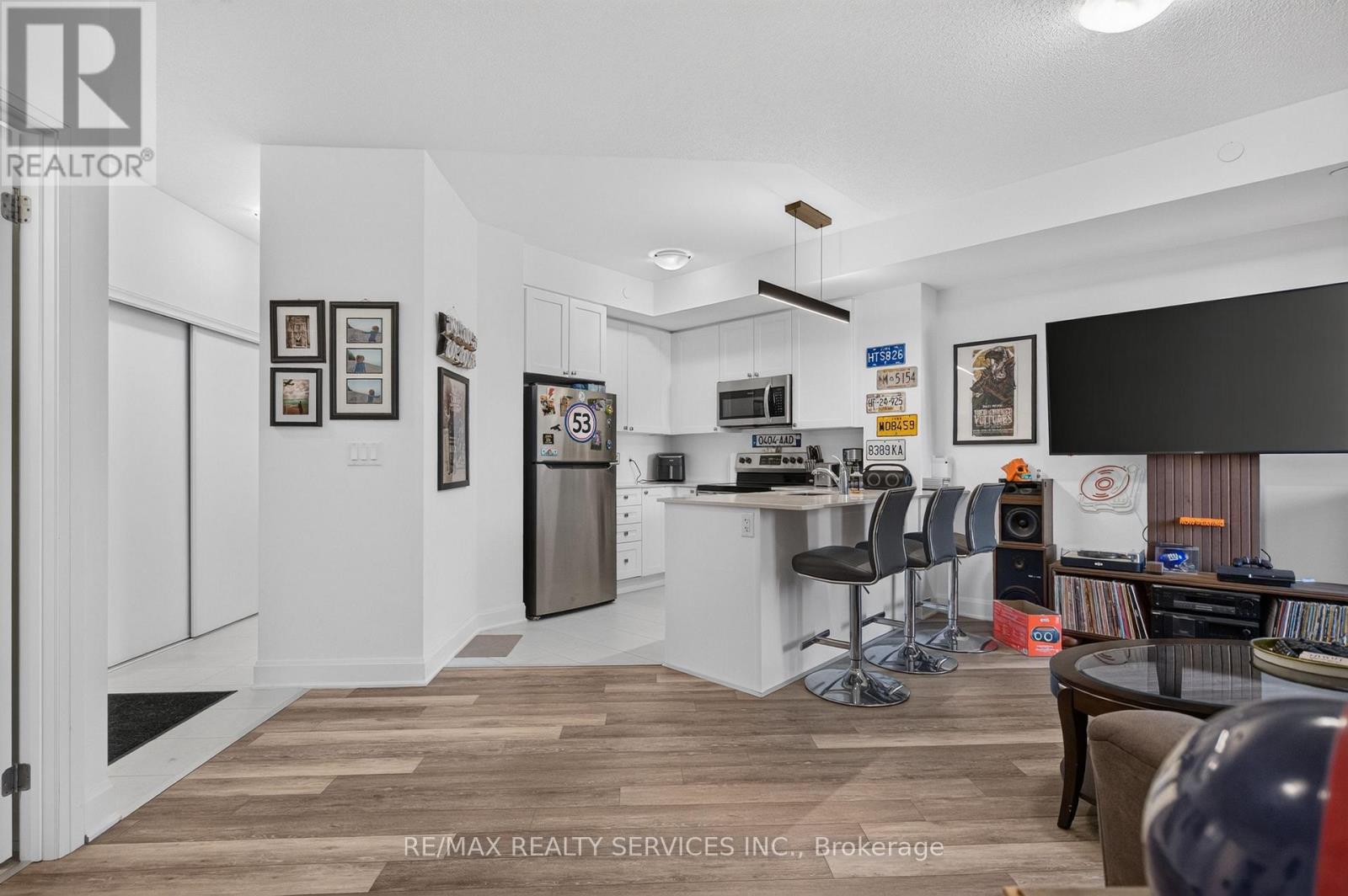 129 - 50 Lakebreeze Drive, Clarington (Newcastle), Ontario  L1B 0V9 - Photo 13 - E13758440