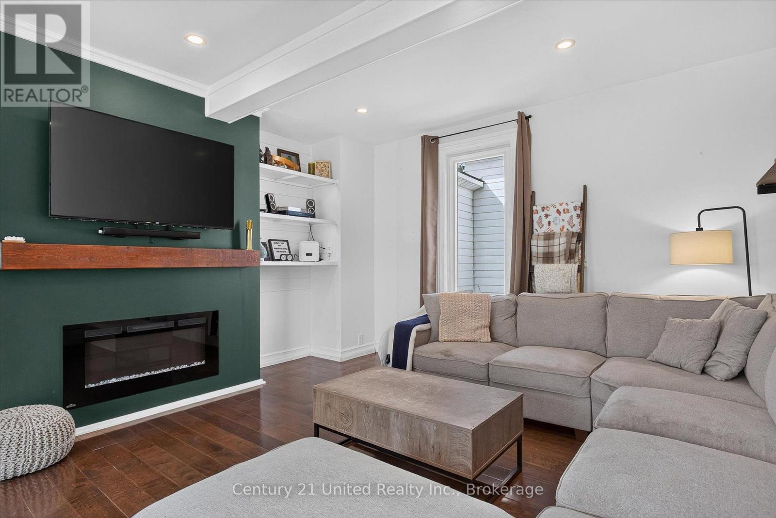 9 Crandall Street, Kawartha Lakes (Lindsay), Ontario  K9V 1R9 - Photo 7 - X13759206
