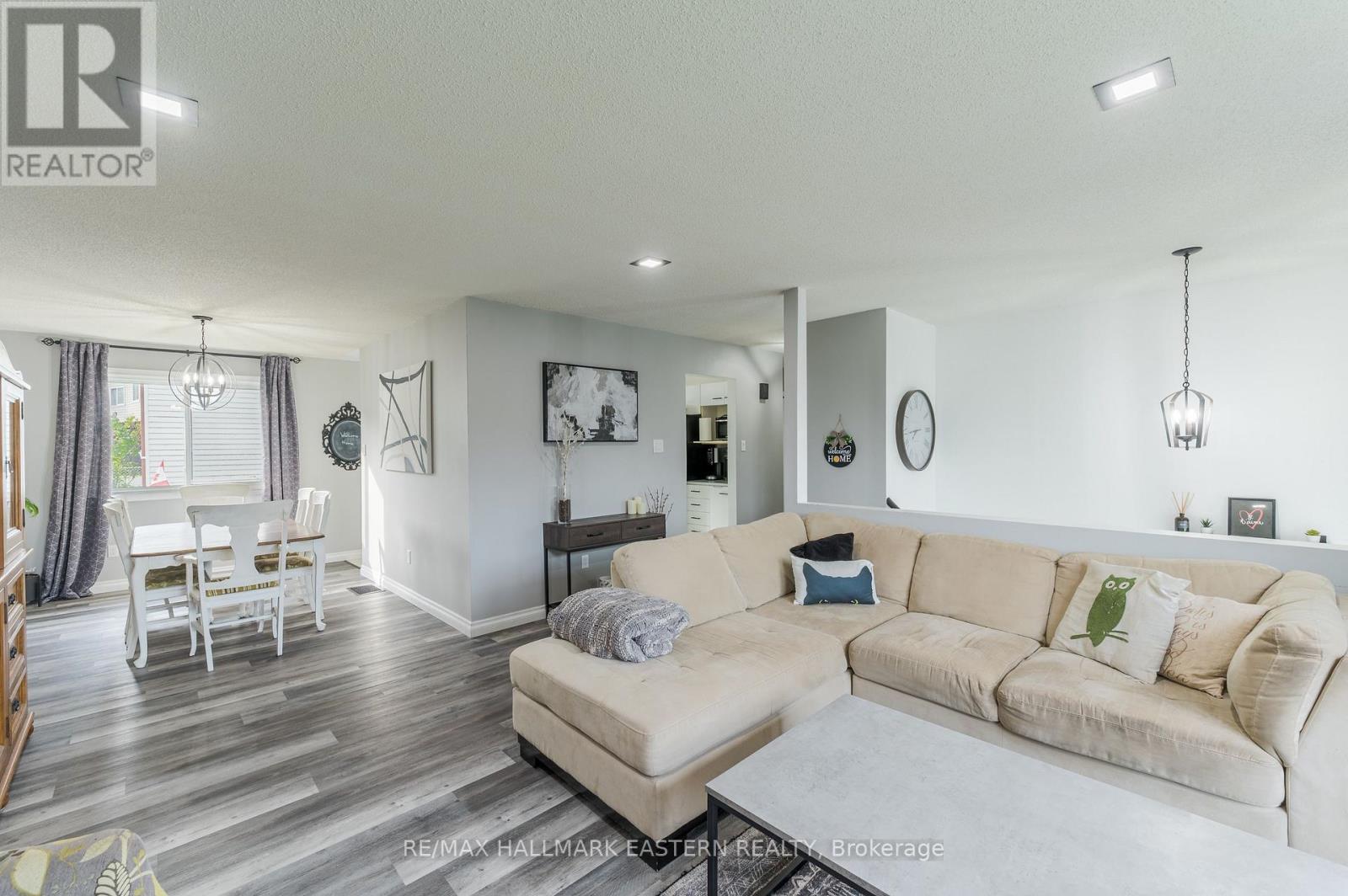 1663 Ramblewood Drive, Peterborough (Otonabee Ward 1), Ontario  K9K 2B1 - Photo 2 - X13759560
